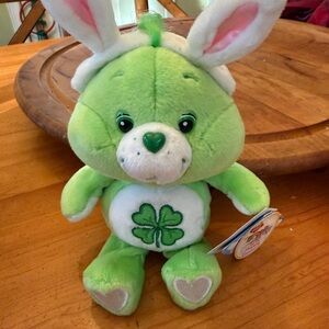 NWT vintage Care Bears Good Luck 20th anniversary collectors edition 2002 Easter